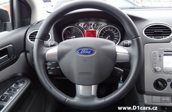 Ford Focus 1.6 TDCi NAVIGACE, VYHŘÍVANÉ SKLO, nabídka A138/14
