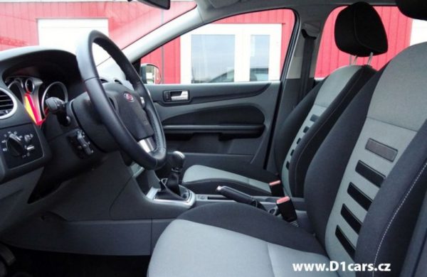Ford Focus 1.6 TDCi NAVIGACE, VYHŘÍVANÉ SKLO, nabídka A138/14