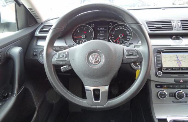 Volkswagen Passat 2.0 TDi NAVI, ACC TEMPOMAT, KAMERA, nabídka A139/18