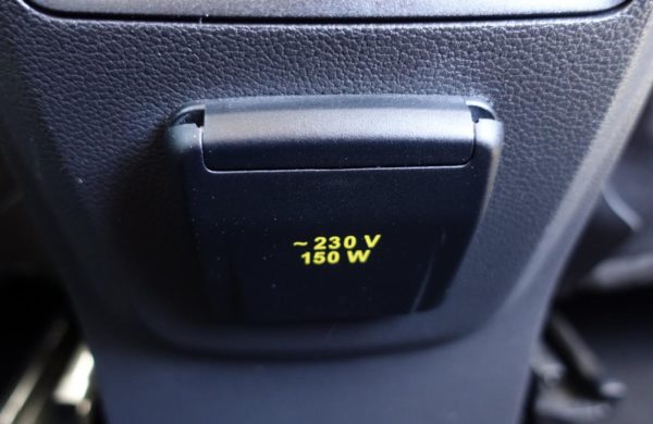 Ford C-MAX 2.0 TDCi Titanium LED SVĚTLA, NAVI, nabídka A139/19