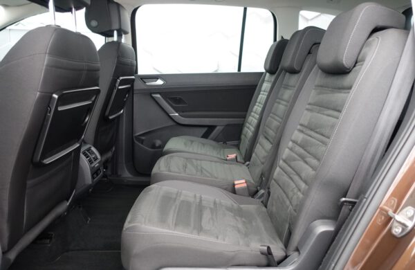 Volkswagen Touran 2.0 TDi DSG Comfortline LED SVĚTLA, nabídka A13/21