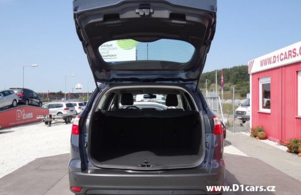 Ford Focus 1.6 TDCi SYNC Edition PARK.ASISTENT, nabídka A144/17