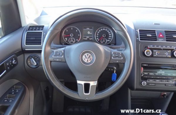 Volkswagen Touran 2.0 TDi HIGHLINE, nabídka A145/16