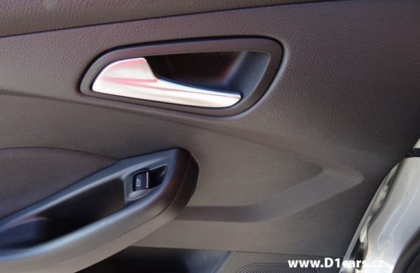 Ford Focus III 2.0 TDCi Titanium XENONY, nabídka A149/15