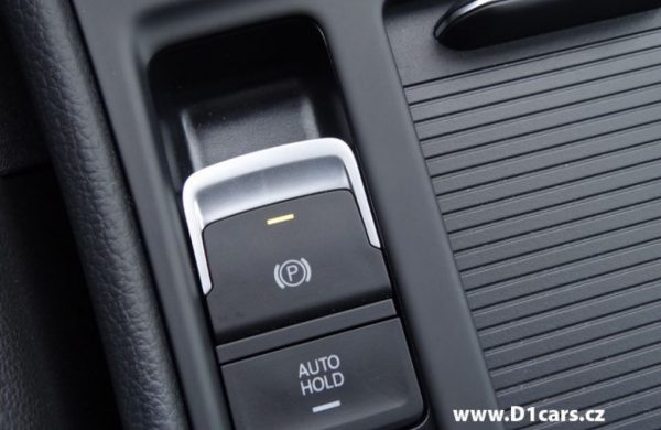 Volkswagen Golf 1.2 TSi 81 kW, DIGI KLIMA ,POLOKŮŽE, nabídka A14/17