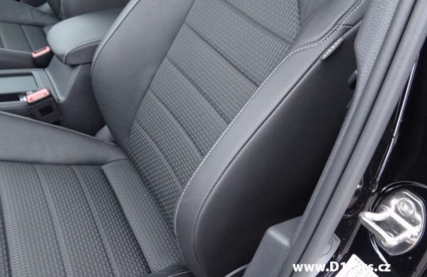 Volkswagen Golf 1.2 TSi 81 kW, DIGI KLIMA ,POLOKŮŽE, nabídka A14/17