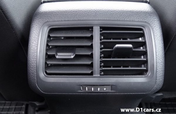 Volkswagen Golf 1.2 TSi 81 kW, DIGI KLIMA ,POLOKŮŽE, nabídka A14/17