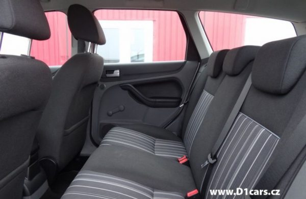 Ford Focus 1.6 TDCi VYHŘÍVANÉ SKLO, TEMPOMAT, nabídka A154/14