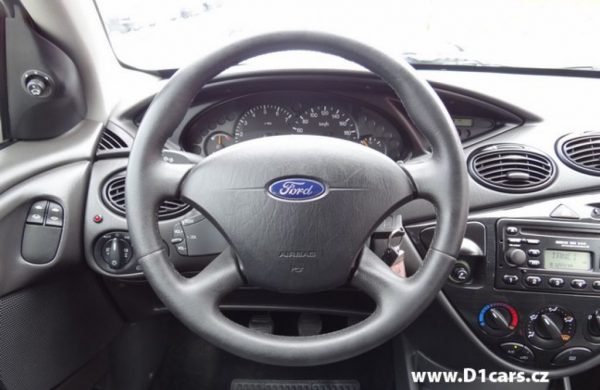 Ford Focus 1.6i 16V GHIA, nabídka A157/16