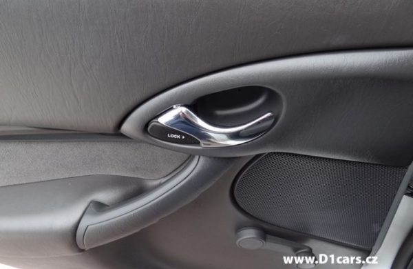 Ford Focus 1.6i 16V GHIA, nabídka A157/16