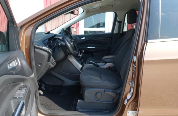 Ford Kuga 2.0 TDCi 4×4 XENONY, CZ NAVIGACE, nabídka A158/19