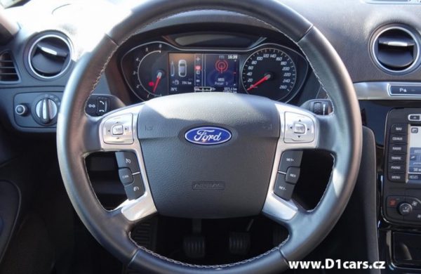 Ford S-MAX 2.0 TDCi Titanium PANORAMA, XENONY, nabídka A160/17