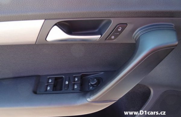 Volkswagen Passat 2.0 TDi Comfortline CZ NAVIGACE, nabídka A162/16