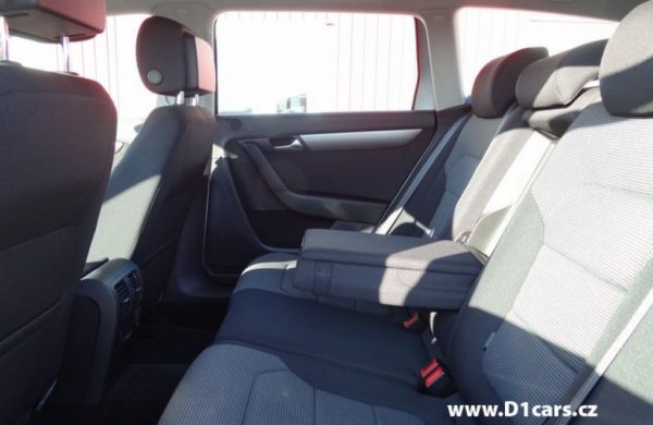 Volkswagen Passat 2.0 TDi Comfortline CZ NAVIGACE, nabídka A162/16