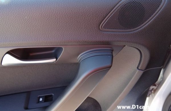 Volkswagen Passat 2.0 TDi Comfortline CZ NAVIGACE, nabídka A162/16