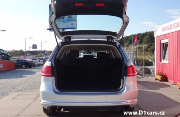 Volkswagen Passat 2.0 TDi Comfortline CZ NAVIGACE, nabídka A162/16