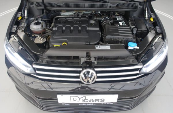 Volkswagen Touran 2.0 TDi ACC, VYHŘÍVANÉ OKNO, nabídka A162/21