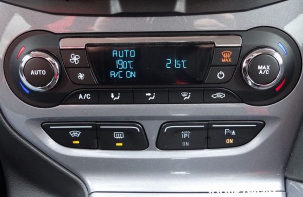 Ford Focus 2.0 TDCi Titanium NAVI, ZIMNÍ PAKET, nabídka A166/15