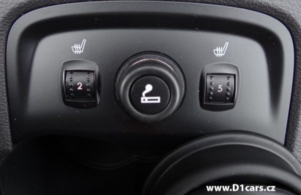 Ford Focus 2.0 TDCi Titanium NAVI, ZIMNÍ PAKET, nabídka A166/15