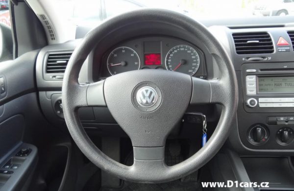 Volkswagen Golf 1.9 TDi SERVISNÍ KNIHA, ODPOČET DPH, nabídka A168/17