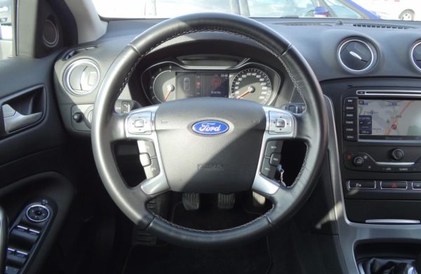 Ford Mondeo 2.0 TDCi Titanium NAVI, ZIMNÍ PAKET, nabídka A16/18