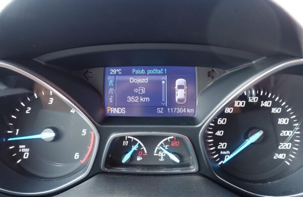 Ford Kuga 2.0 TDCi 4×4 Powershift XENONY,NAVI, nabídka A170/19