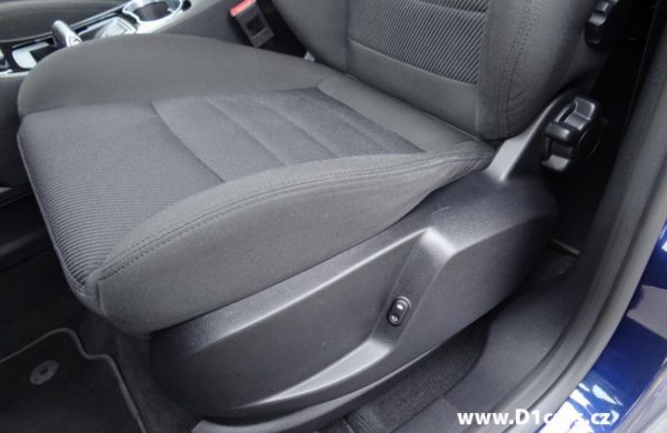 Ford S-MAX 2.0 TDCi Titanium ZIMNÍ PAKET, NAVI, nabídka A172/17