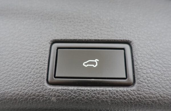 Seat Alhambra 2.0 TDi 135 kW 7 MÍST Style CZ NAVI, nabídka A172/20