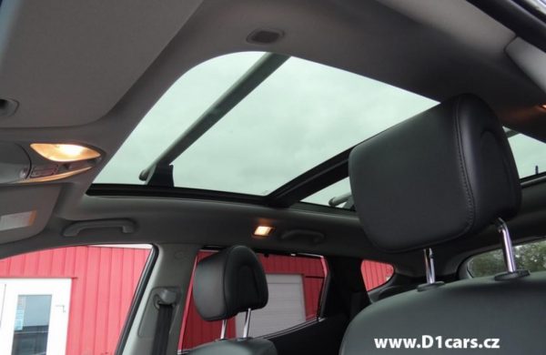 Hyundai Santa Fe 2.2CRDi PREMIUM 4×4 PANORAMA,XENONY, nabídka A173/17