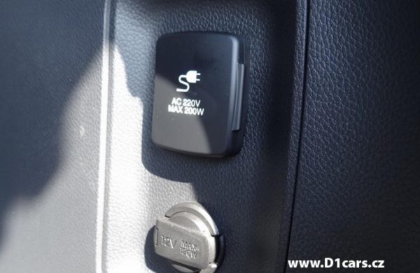 Hyundai Santa Fe 2.2CRDi PREMIUM 4×4 PANORAMA,XENONY, nabídka A173/17