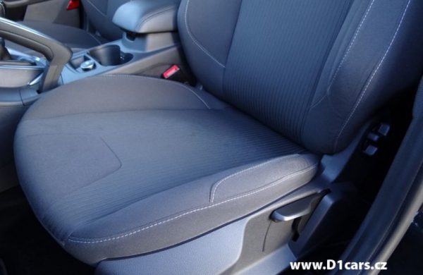 Ford Focus 1.6 TDCi Titanium NAVIGACE, VYHŘÍVANÉ SKLO, nabídka A176/15