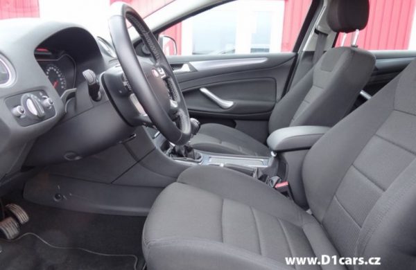 Ford Mondeo 1.6 EcoBoost Titanium, NAVI, XENONY, nabídka A179/15