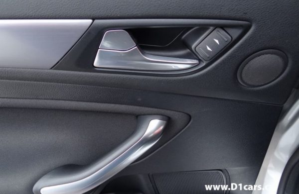 Ford Mondeo 1.6 EcoBoost Titanium, NAVI, XENONY, nabídka A179/15