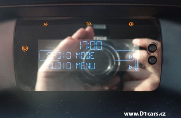 Ford Focus 1.6 Ti-VCT DIGI KLIMA, KOUPENO V ČR, nabídka A180/16