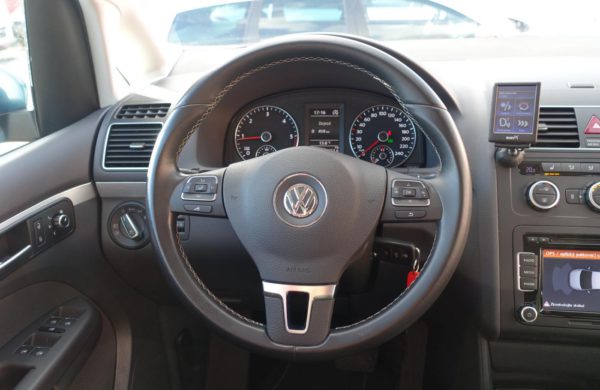 Volkswagen Touran 2.0 TDi DSG CUP Edition, NEZ.TOPENÍ, nabídka A180/18