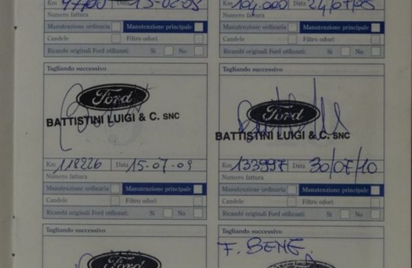 Ford Focus 2.0i 16V Ghia, ASR, nabídka A182/15