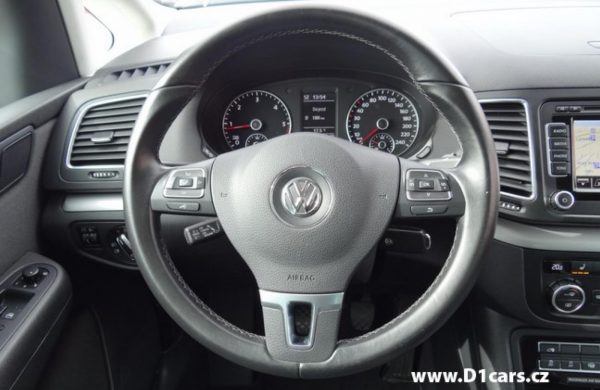 Volkswagen Sharan 2.0 TDi LIFE 7 MÍST, PANORAMA, NAVI, nabídka A182/17