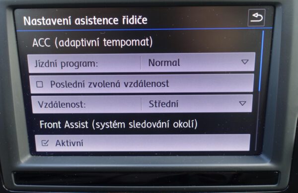 Volkswagen Touran 2.0 TDi ACC TEMPOMAT TAŽNÉ ZAŘÍZENÍ, nabídka A193/21