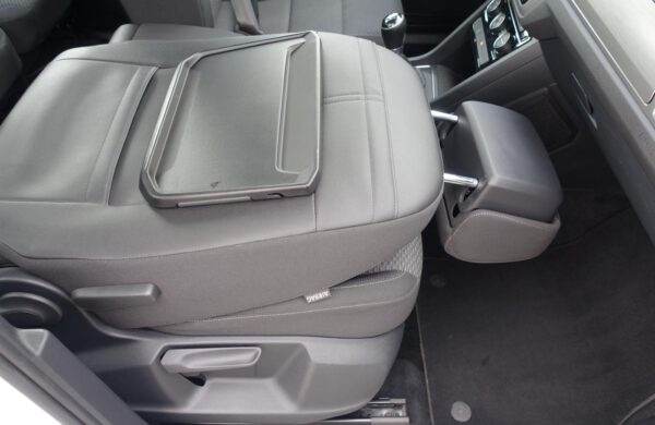 Volkswagen Touran 2.0 TDi ACC TEMPOMAT TAŽNÉ ZAŘÍZENÍ, nabídka A193/21
