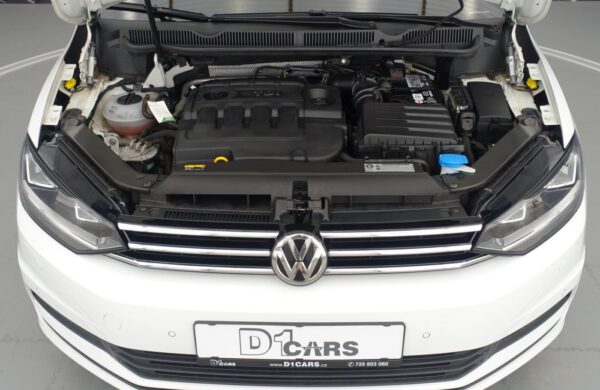 Volkswagen Touran 2.0 TDi ACC TEMPOMAT TAŽNÉ ZAŘÍZENÍ, nabídka A193/21