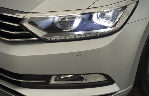 Volkswagen Passat 2.0TDi ACC TEMPOMAT LED SVĚTLA NAVI, nabídka A194/21