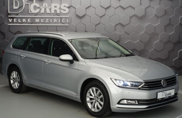 Volkswagen Passat 2.0TDi ACC TEMPOMAT LED SVĚTLA NAVI, nabídka A194/21