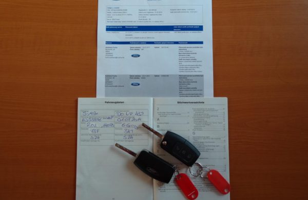 Ford S-MAX 2.0TDCi Titanium ACC TEMPOMAT,XENON, nabídka A195/17