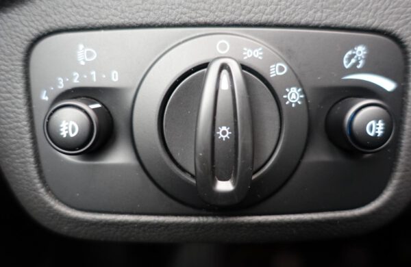 Ford C-MAX 2.0 TDCi Titanium SYNC 3, CZ NAVI, nabídka A195/20