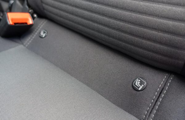 Ford C-MAX 2.0 TDCi Titanium SYNC 3, CZ NAVI, nabídka A195/20