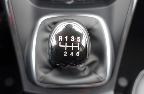 Ford Kuga 2.0 TDCi 4×4 Titanium NAVI, XENONY, nabídka A196/18
