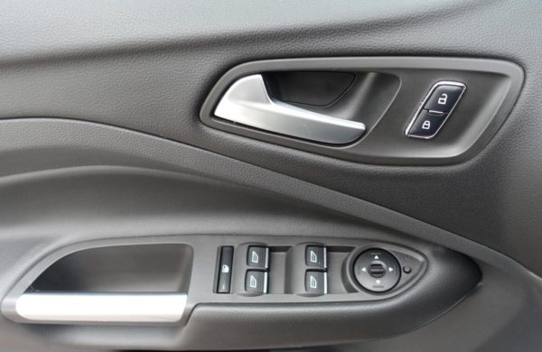 Ford Kuga 2.0 TDCi 4×4 Titanium NAVI, XENONY, nabídka A196/18