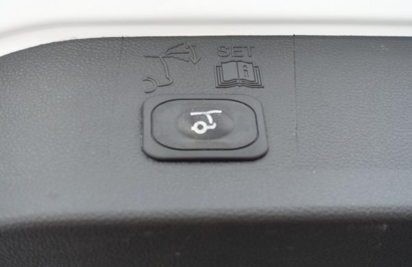 Ford Kuga 2.0 TDCi 4×4 Titanium NAVI, XENONY, nabídka A196/18