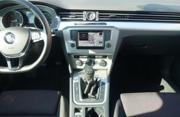 Volkswagen Passat 2.0 TDi ACC TEMPOMAT,LED SVĚTLOMETY, nabídka A197/18