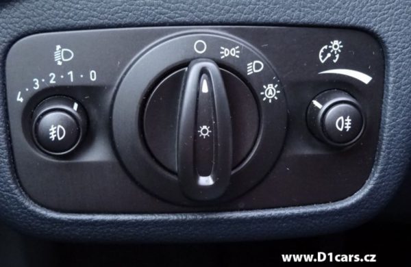 Ford C-MAX II 2.0 TDCi Titanium ZIMNÍ PAKET, nabídka A1/16